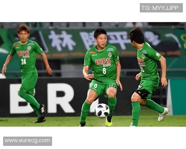 广岛三箭迎战东京绿茵争夺联赛积分巅峰对决即将上演